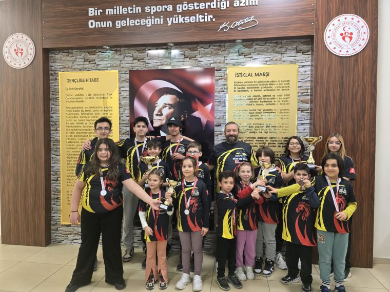 Düşün Satranç Evi Galeri